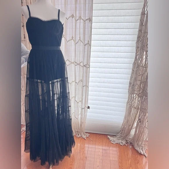 Alice + Olivia Black Pleated Tulle Midi Dress w/ Romper Lining Size 8 NWT $695 - Picture 1 of 11